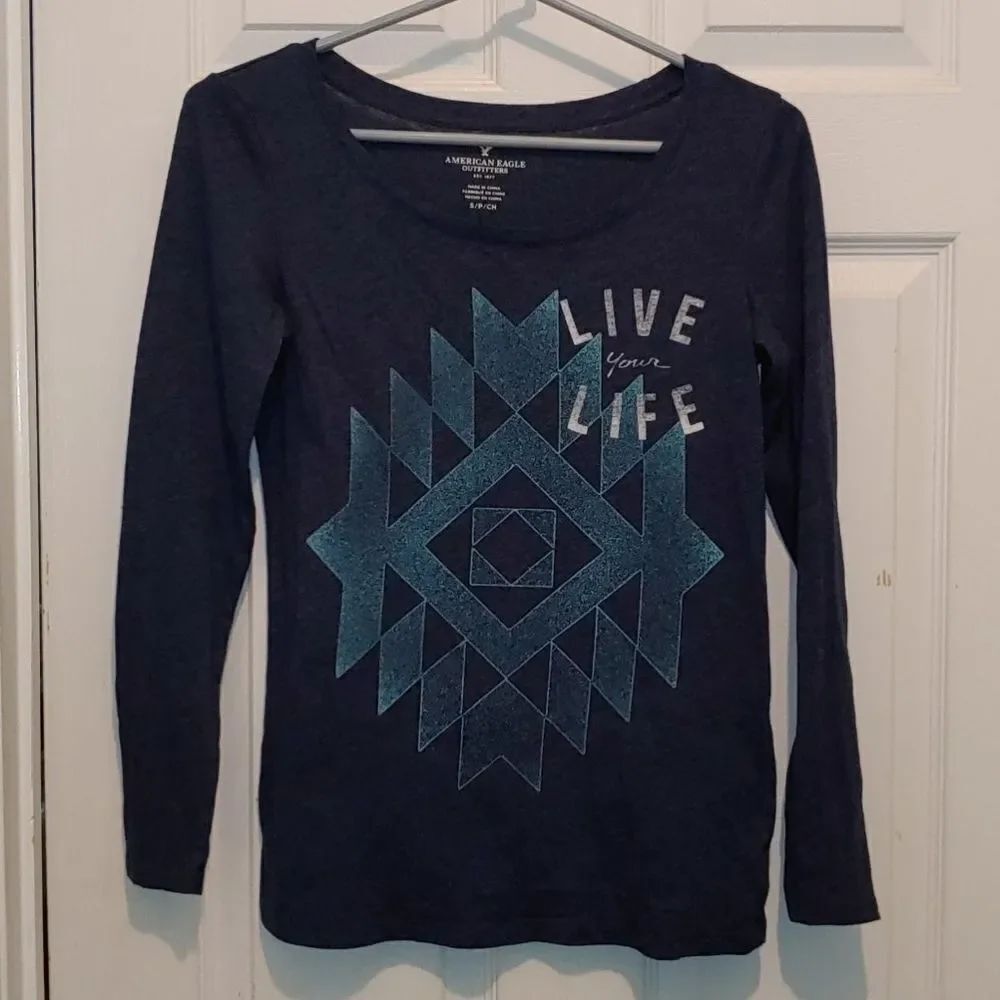 American Eagle Outfitters long t-shirtSz S